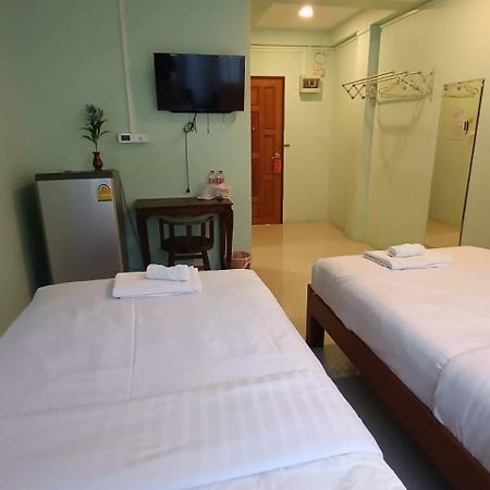 Ban Mae Boonthong Hotel Lampang Exterior photo