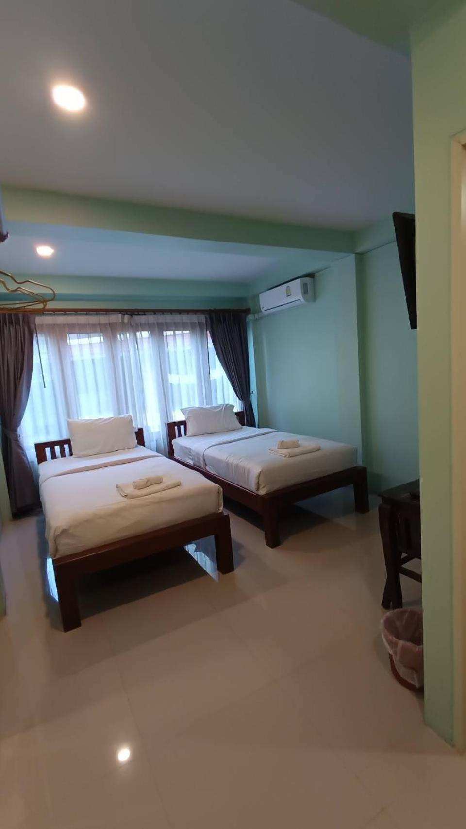 Ban Mae Boonthong Hotel Lampang Exterior photo