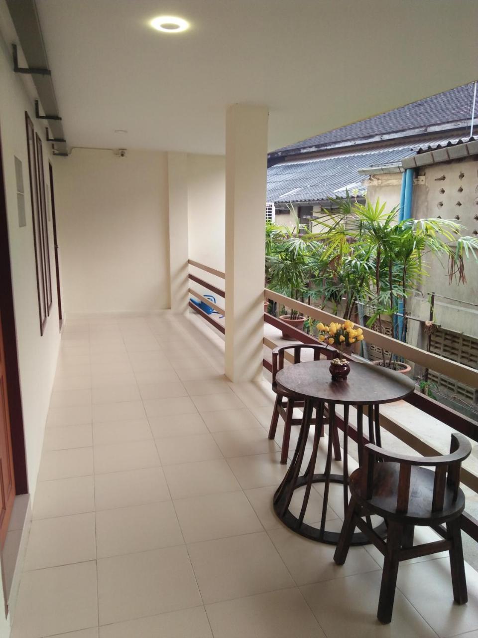 Ban Mae Boonthong Hotel Lampang Exterior photo