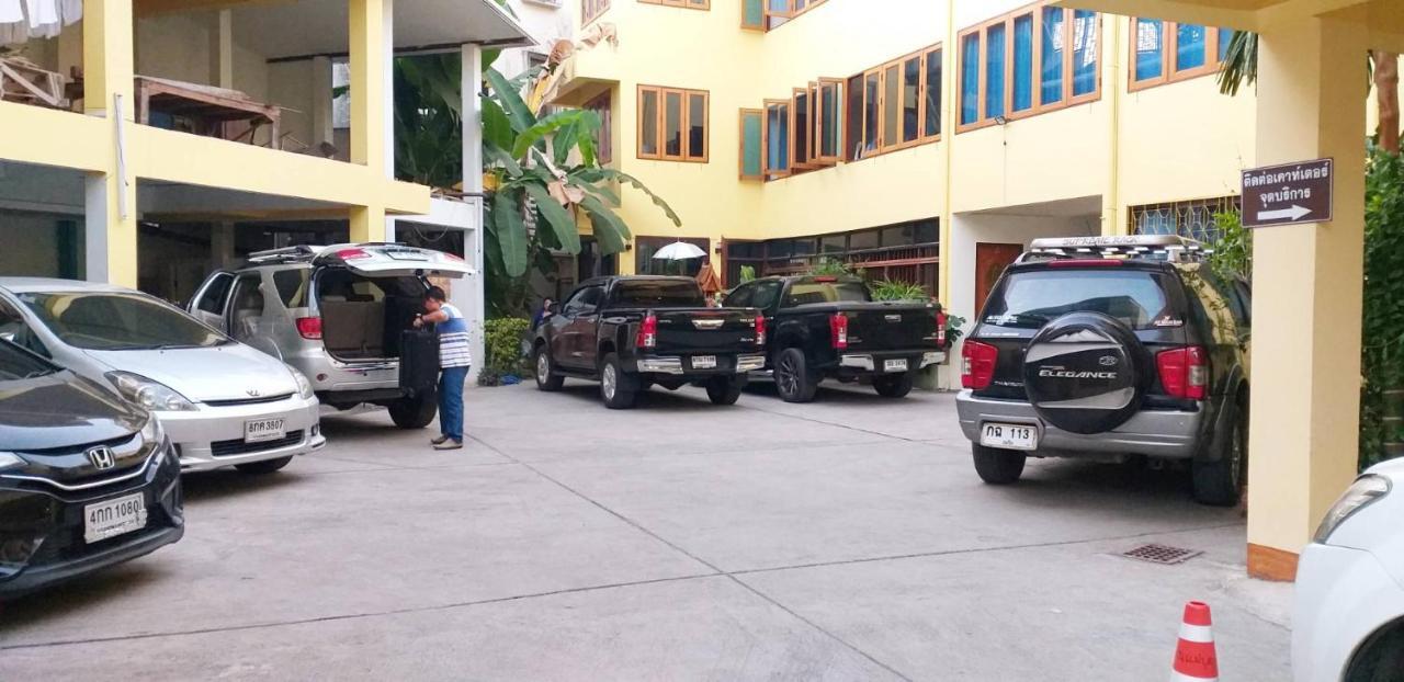 Ban Mae Boonthong Hotel Lampang Exterior photo