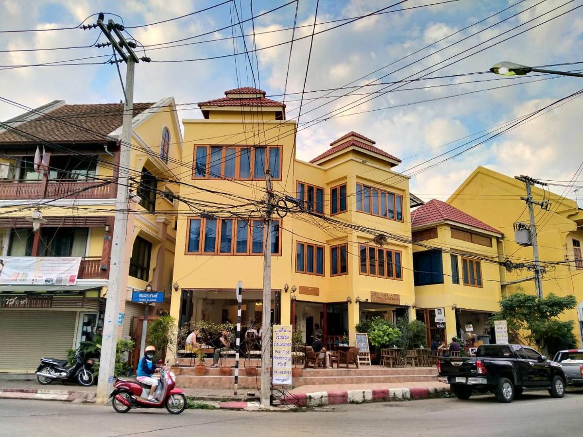 Ban Mae Boonthong Hotel Lampang Exterior photo